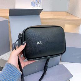 Mens Everyday Camera Bags designer bags black crossbody shoulder bag men cross body fashion small flaps purse Leather 5A248M