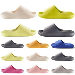 Style33 Men Women Slippers Summer Slides Designer Sandals Classic Soft Beach Waterproof Green Pink Red Yellow Orange Blue Grey Mens Slipper Sandal Slide