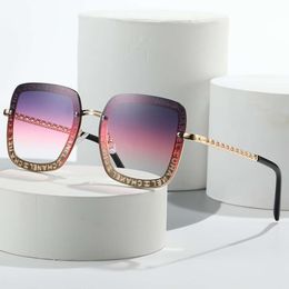 New Box Full Letters Men's Women's Advanced Tiktok Sunglasses of the Same Style