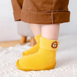 Outdoor 2020 winter new products children's sock shoes lamb wool snow socks shoes baby embroidery socks toddler first walkers
