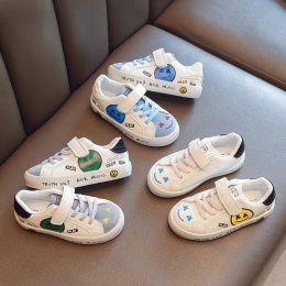 Outdoor Autunno Primavera Nuovi bambini Sneakers Ragazze Moda Scarpe bianche Ragazzi Morbide scarpe sportive antiscivolo Scarpe da scuola per bambini svegli del fumetto