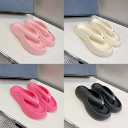 designer Women slides Flip Flops slippers Platform shoes plate-forme Rubber Thick Bottom Anti Slip comfort Luxury brands beach slide sliders famous sandals