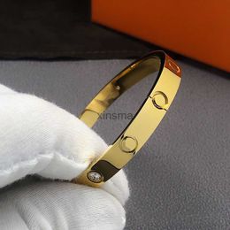 Bracelets luxury Bangle women screwdriver couple bracelet men jewelry Valentine for girlfriend accessories wholesale 240228