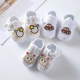 Athletic Outdoor Newborn Baby Girl Boy Shoes Cartoon Pattern Soft Sole Anti-slip Shoes Toddler Cotton Shoes First WalkersL2401