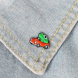 Brooches Cartoon Animal Green Frog Driving Red Car Brooch Cute Enamel Funny For Children Backpack T-shirt Pins Badge Personality Jewelry