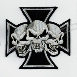 Cool Maltese Cross Devil Triple Skulls Biker Motorcyle Vest Jacket Embroidery Punk Biker Patch DIY Cloth Patch Jersey Badge 1624612