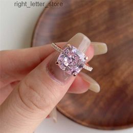 Rings 5Ct Luxury S925 Silver Designer Rings for Woman 10x10mm Pink Whie Square 5A Zirconia Propose Bride Engagement Wedding Ring Jewellery Gift Box 240229