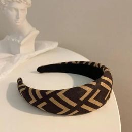 Brown Headwraps Designer Headband F Letters Accessories Hair Hoops Woman Luxurys Jewelry Cloth Headband letter199o