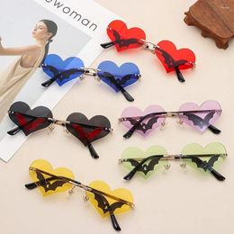 Outdoor Eyewear Novel UV 400 Protection Rimless Goth Sun Glasses Festival Party Bat Sunglasses Heart-shaped