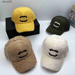 Stingy Hats Mens Designer Men Women Letter 4 Seasons Adjustable Luxury 4Colors C Double Letter Baseball Hats Cap Binding Sun Hats 240229