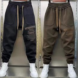 Pantaloni da uomo Autunno Nuovi Grappoli larghi Piedi Tendenza Lettera Stampata Casual Plancton Bello con pantaloni sportivi Haren alla moda