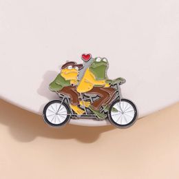 Funny Frog Bicycle Metal Brooch Creative New Product Brother Fun Double Breast Flower Emblem Clothing Accessories