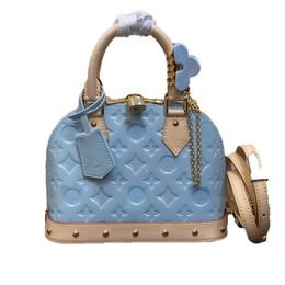 24SS Women Totes Bags Handbag Luxurys Designer patent Leather Shell Shouder Crossbody Messenger Ladies Travel Handbag For Shopping Purse pouch Laptop Bag 23cm