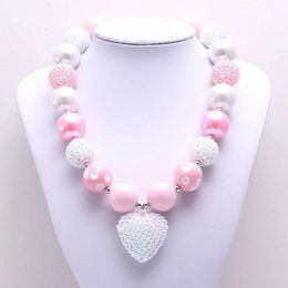 MHSSUN 1st Love Heart Pendant Baby Kid Y Necklace Pinkwhite Girl Kids Bubblegum Bead Children Jewelry 240226