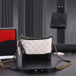 Lüks Bayanlar Moda All-One Bag Tasarımcı Çantası Yüksek Kaliteli Deri Narin Yumuşak Kapasite Omuz Çantası Crossbody Çanta Hafif Taşınabilir Çanta