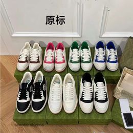 Women Designer Trainer Mens Shoe Fashion Sneaker Coloured Fragrant Style Board Autumn New Versatile Casual Leather Flat Bottom Little White