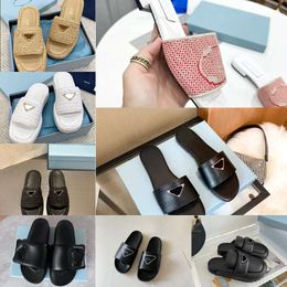 Top Quality Chinelos Designer de Luxo Sapato Casual Sandale Mulheres Homens Triângulo Sliders Moda Sandália Ráfias Straw Weave Plataforma Sapatos Slide Beach Pool Flat Slipper