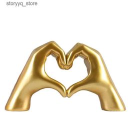 Other Home Decor Nordic Creative Heart Gesture Figurine Artware Sculpture Modern Art Resin Craft Ornament Home Decoration Accessories Q240229