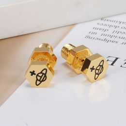 Designer Earring Viviennr Westwoods Saturn Screws Earstuds Engraved Nuts Hats Couples Punk Middle Ages Personalised Trendy Earrings