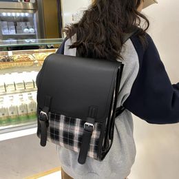 School Bags Vintage Black White Plaid Backpack Multiple Compartments Durable Schoolbag Casual Travel Hiking Daypack For Teenage Girl
