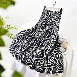 Skirts Womens Elegant Black White Stripes Midi Skirt Top Quality Korean Vintage High Waist Pleated A-Line 2024 Fall Winter Sk634