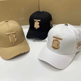 Brim Hats New Designer Classic Baseball Men Women High End Retro Plaid Letter Bucket 240229