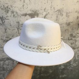 Berets Winter White Wool Jazz Hat European American Fashion Panama French Vintage Chapeu Fedora Luxury Hats