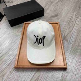 Stingy Hats Designer Street Cap Baseball Cap Black And White Couples Style 240229
