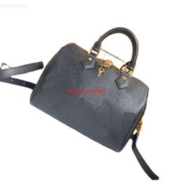 New Arrival Oem Odm Denim Ladies Handbags Custom Leather Hand Bags Wholesale Trendy Fashional Womens