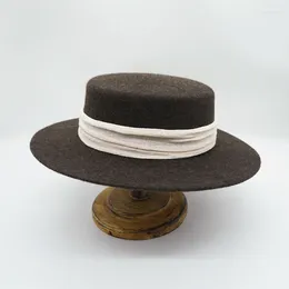 Berets Coffee Boater Hats For Women Winter Hat FlatWool Fedora With Band Dance Party Stage Performance Ladies