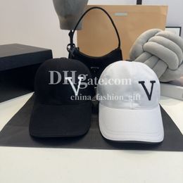 Luxury Golf Baseball Cap Designer Caps Men Women Summer Or Spring Sunshade Sport Hats Adjustable Fit Hats