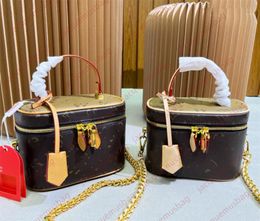 Designer cosmetic bag Vanity Chain Pouch handbag women With lock VANITY bags handbags NICE NANO chain totes Shoulder crossbody wallet high quality dhgate Sacoche