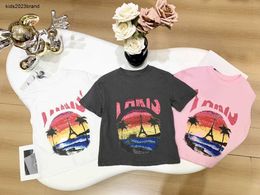 New baby T shirts Vacation style girls boys Short Sleeve Size 100-150 CM designer kids clothes summer cotton child tees 24Feb20