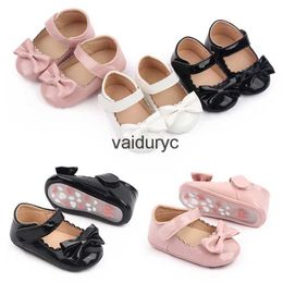 Första Walkers Baby Girl Shoes Cute Bowknot Design Soft PU och antislip TPR Sole Mary Jane för Spring AutumnH24229