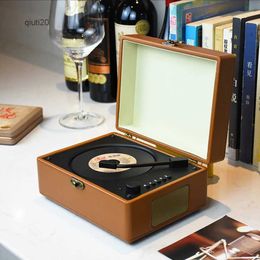 CD Player Retro Fashion CD Music Box Gift Lossless Reproductor Portable Stereo Player Built-in Speaker Bluetooth Play USB CD PlayerL2402