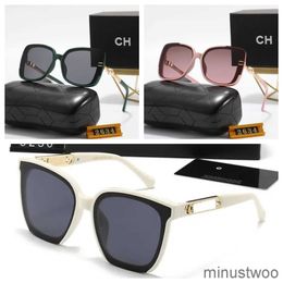 Mens Women Designer Sunglasses Luxury Channel Glasses Fashion Eyewear Diamond Square Sunshade Crystal Shape Sun Full Package Chan Enl Glasses Large Frame GlaY28C