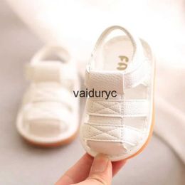 Första vandrare Ny sommar 0-18 Months Kids nyfödda Baby Boys Girls Fashion Soft Crib Shoes Walker Anti Slip Sandals SOLEH24229