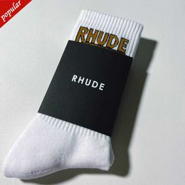 Rhude Men Socks Womens New Letters Pure Cotton European American Street Trend Sports Casual Jogging Basketball Socks luxury antibacterial breathable sports SN6G