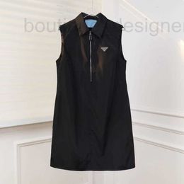 Basic & Casual Dresses designer brand Nanyou High Edition p Family Dress Women's 2024 Early Spring Celebrity Style Slim Zipper Flip Collar Mid Waist JCOR
