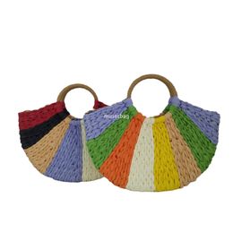 Designer Bao Women's Grass Woven Bag Fashionable and Simple Handheld Casual Bag Retro Moon Bag stor kapacitet shoppingväska lyxgräs vävt strandhandväska