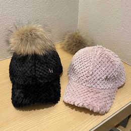 Ball Caps Warm Hairball Cap Female Autumn and Winter Fashion All M Standard Plush Thick Baseball Cap New Fashion Casual Personality Hat Y240531XZVS