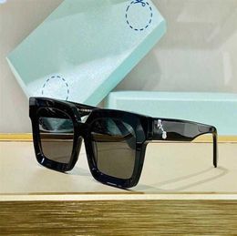 luxury designer sunglasses for men and women OFF style 40001 fashion classic thick plate black white square frame eyewear men glas6316337
