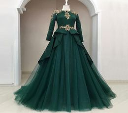Green Muslim Evening Dresses 2020 Aline Long Sleeves Tulle gold Lace Crystals Islamic Dubai Saudi Arabic Long Formal Evening Gown2430216