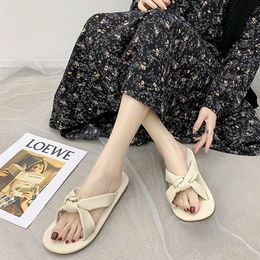 2024 Summer Hot selling Soft Thick Sole Anti slip Breathable Durable and Versatile Slippers for Wearing Cute and Fashionable Slippers for Women