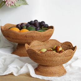 Rattan Fruit Baskets Wicker Storage Bowls Natural Woven Serving Basket Bowls Decorative Baskets for Kitchen Counter Organising 240601