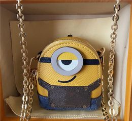 2022 Latest Women039s Mini Wallet designer fashion high quality leather chain Minion Zero Wallet with box packaging7717485