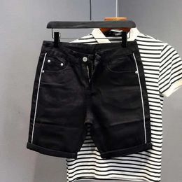 Men's Shorts Fashionable Korean style clothing summer shorts ultra-thin slim fit denim jeans mens shorts with striped design boyfriend shorts J240531
