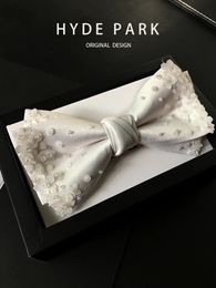 high-quality Butterfly White Wedding Gift for Groom Heavy Industry Bead High Luxury Necktie for Men bow tie 240601