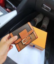 New Luxury fashion men women High Quality leather wallet lady ladies Brown Flower Letter Short Letter Vintage Flower purse with bo2001879