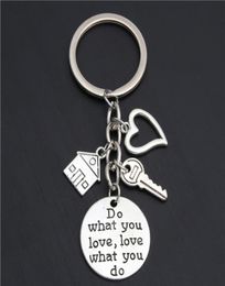 10pcAcceoosry Realtor Keychain Real Housewarming Gift Sold House Keyring With Key Home Owner Jewelry4178041